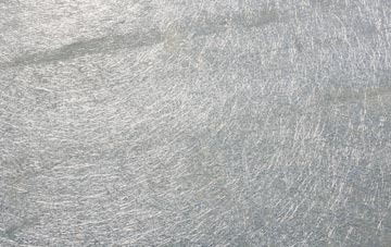 Dounie laminate fibreglass or shingles?